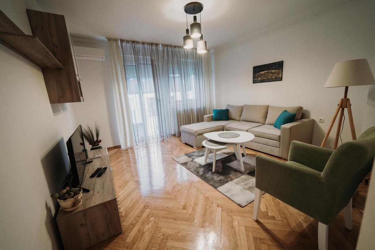 Modern Apartment Novi Sad Bagian luar foto